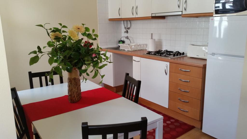 Отель Apartamento Anjos Лиссабон Номер фото